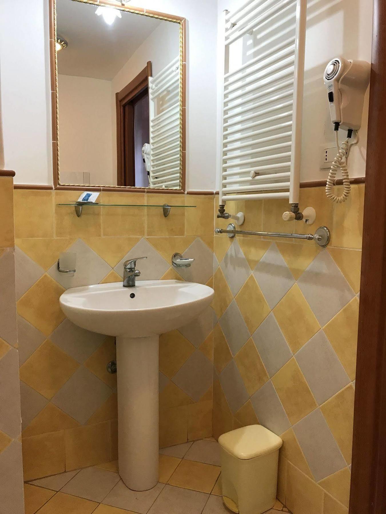 Apartment In Палермо Экстерьер фото